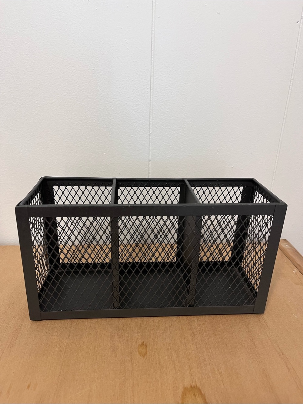 3 slot utensil holder